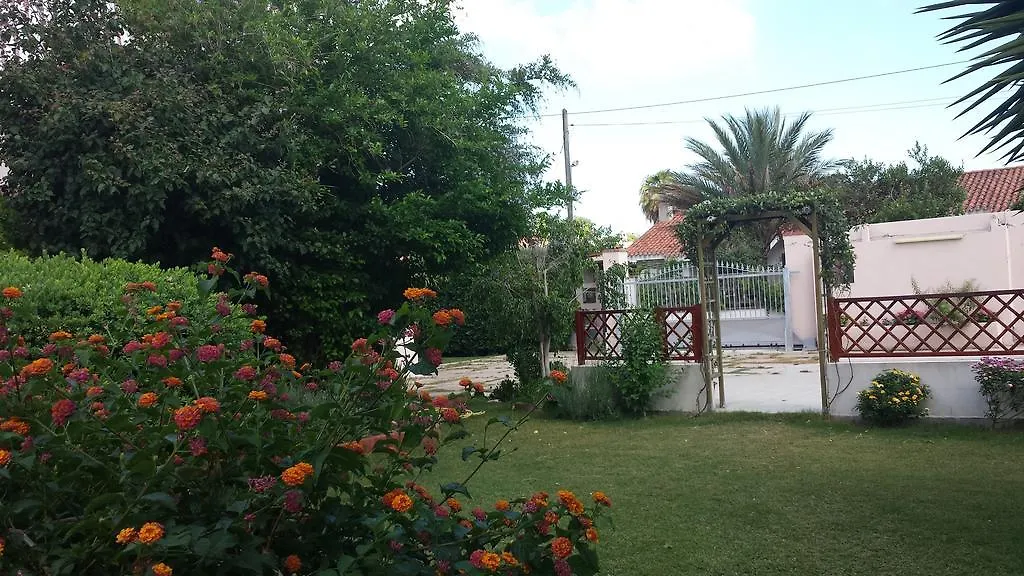 Casa Vacanza Sa Ferula 플루미니 디 콰르투 펜션